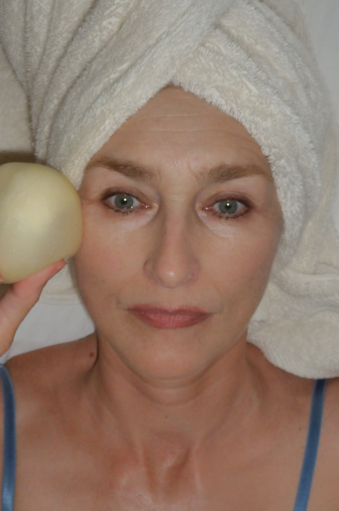 Exercise with FacExer while lying down